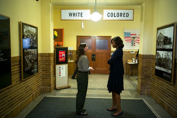 A pretty self-explanatory moment by Chuck Kennedy, as the First Lady toured the Brown v. Board of Education National Historic Site in Topeka, Kansas, with Stephanie Kyriazis, Chief of Interpretation and Education.